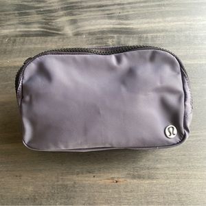 Lululemon Everywhere Belt Bag ECU